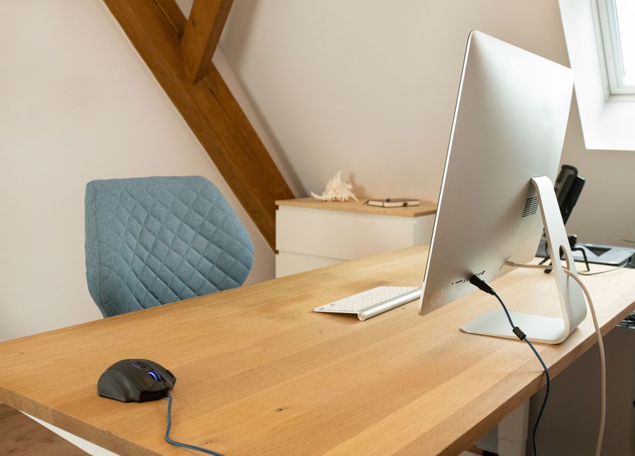 Ergonomische Bürostühle & Kissen: Selbermachen oder Fachbetrieb beauftragen? Der Kostenvergleich